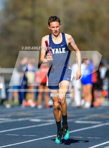 Thumbnail 1 in Marysville Invitational (Walt Braun Stadium) photogallery.