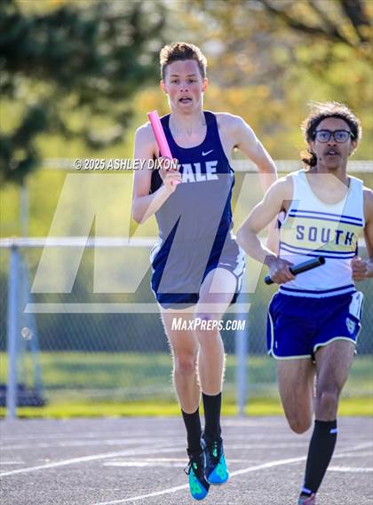 Thumbnail 3 in Marysville Invitational (Walt Braun Stadium) photogallery.