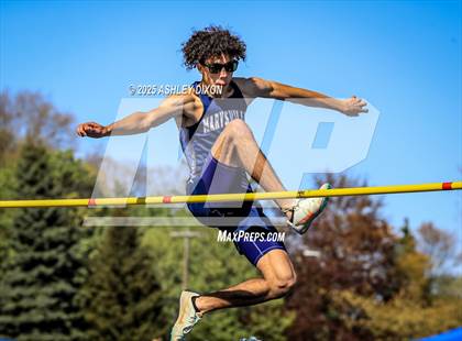 Thumbnail 1 in Marysville Invitational (Walt Braun Stadium) photogallery.