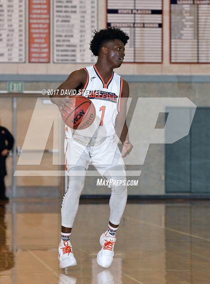 Thumbnail 3 in Vista del Lago vs. Cosumnes Oaks (Running with the Pack) photogallery.