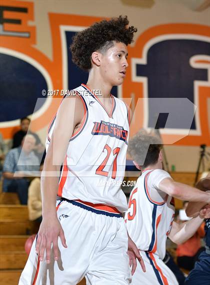 Thumbnail 3 in Vista del Lago vs. Cosumnes Oaks (Running with the Pack) photogallery.