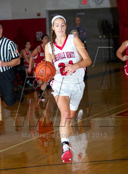 Thumbnail 3 in Jamesville-DeWitt vs. Chittenango photogallery.
