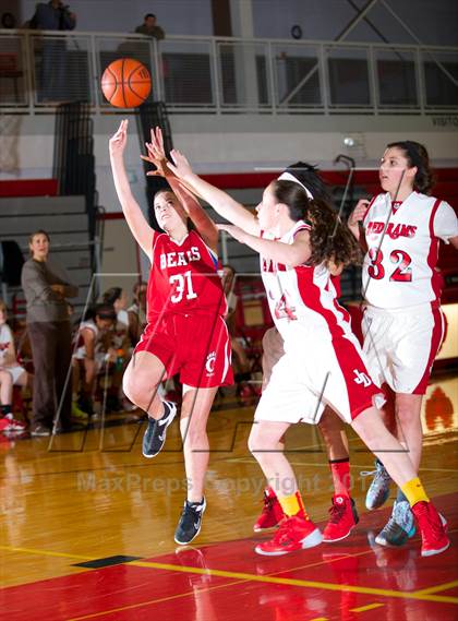 Thumbnail 3 in Jamesville-DeWitt vs. Chittenango photogallery.