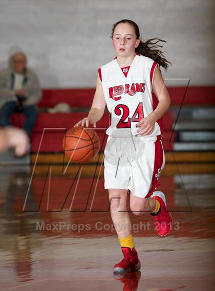Thumbnail 2 in Jamesville-DeWitt vs. Chittenango photogallery.