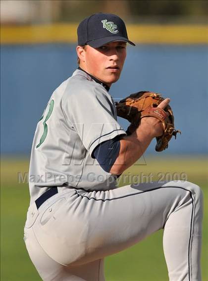 Thumbnail 2 in La Costa Canyon vs Rancho Bernardo (Lions Tournament) photogallery.