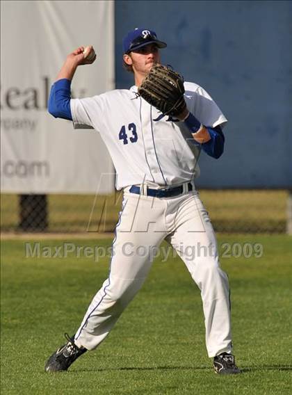Thumbnail 3 in La Costa Canyon vs Rancho Bernardo (Lions Tournament) photogallery.