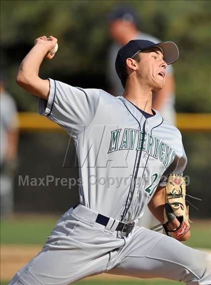 Thumbnail 3 in La Costa Canyon vs Rancho Bernardo (Lions Tournament) photogallery.