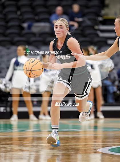 Thumbnail 1 in Payson vs. Ridgeline (UHSAA 4A Semifinals) photogallery.