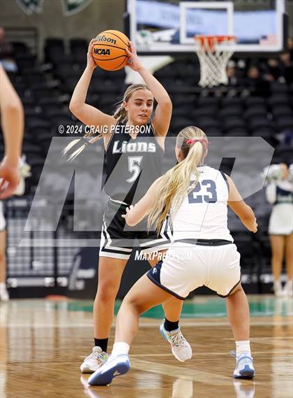 Thumbnail 3 in Payson vs. Ridgeline (UHSAA 4A Semifinals) photogallery.