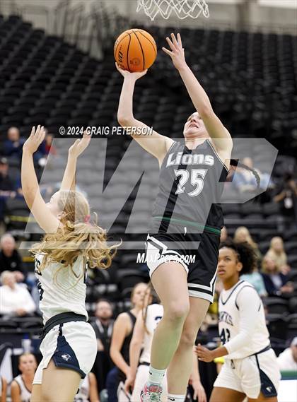 Thumbnail 1 in Payson vs. Ridgeline (UHSAA 4A Semifinals) photogallery.