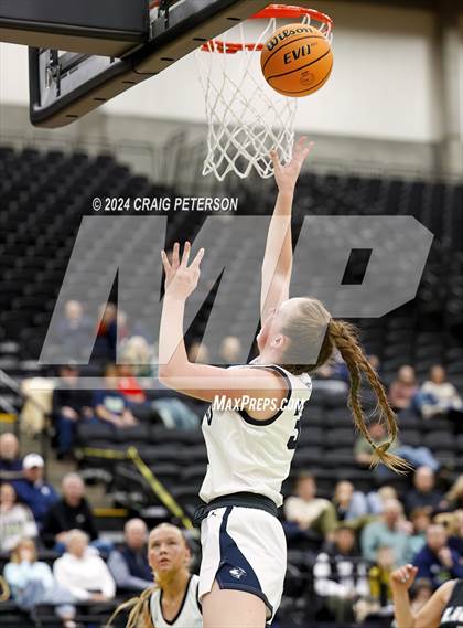 Thumbnail 2 in Payson vs. Ridgeline (UHSAA 4A Semifinals) photogallery.