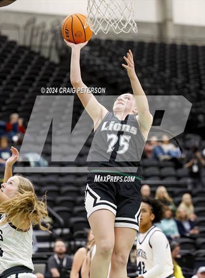 Thumbnail 2 in Payson vs. Ridgeline (UHSAA 4A Semifinals) photogallery.