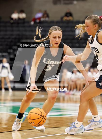 Thumbnail 1 in Payson vs. Ridgeline (UHSAA 4A Semifinals) photogallery.