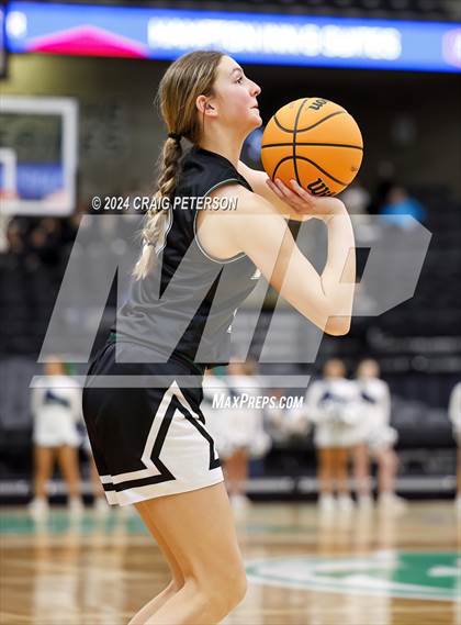 Thumbnail 1 in Payson vs. Ridgeline (UHSAA 4A Semifinals) photogallery.