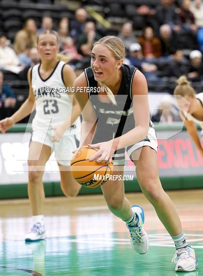 Thumbnail 3 in Payson vs. Ridgeline (UHSAA 4A Semifinals) photogallery.