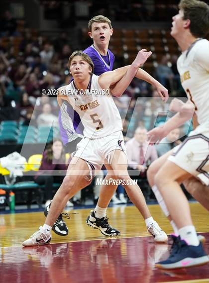 Thumbnail 1 in Alamosa vs Lutheran (CHSAA 4A Great 8) photogallery.