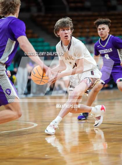 Thumbnail 1 in Alamosa vs Lutheran (CHSAA 4A Great 8) photogallery.