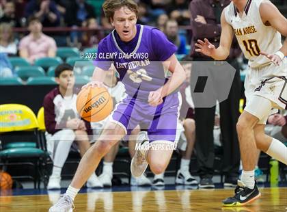 Thumbnail 2 in Alamosa vs Lutheran (CHSAA 4A Great 8) photogallery.
