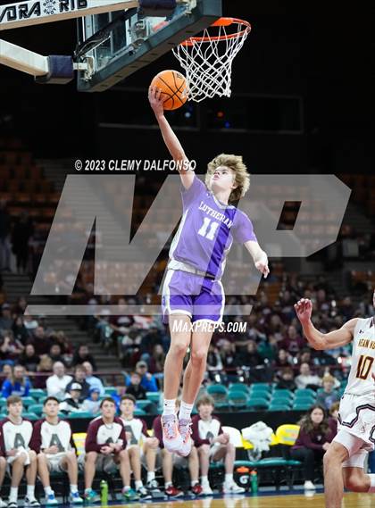 Thumbnail 1 in Alamosa vs Lutheran (CHSAA 4A Great 8) photogallery.