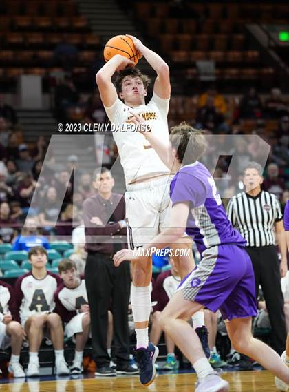 Thumbnail 2 in Alamosa vs Lutheran (CHSAA 4A Great 8) photogallery.
