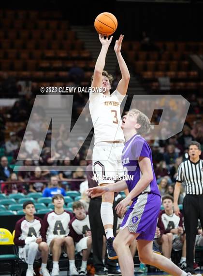 Thumbnail 1 in Alamosa vs Lutheran (CHSAA 4A Great 8) photogallery.