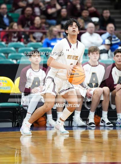Thumbnail 1 in Alamosa vs Lutheran (CHSAA 4A Great 8) photogallery.