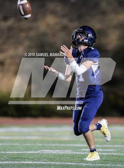 Thumbnail 3 in Flintridge Prep vs  Milken photogallery.