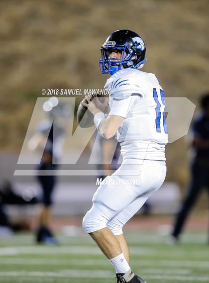 Thumbnail 2 in Flintridge Prep vs  Milken photogallery.