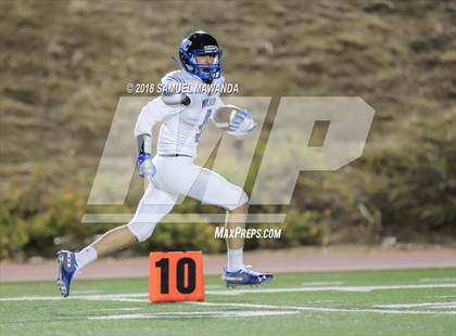 Thumbnail 3 in Flintridge Prep vs  Milken photogallery.