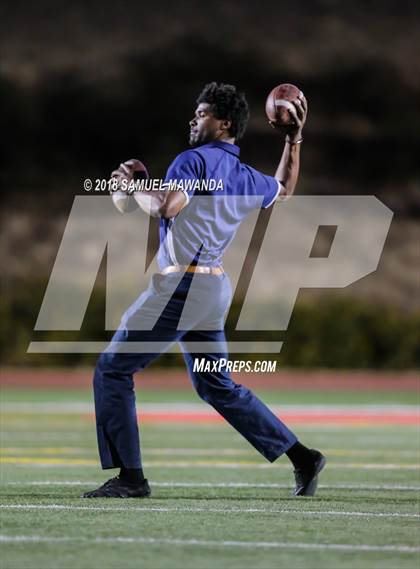Thumbnail 3 in Flintridge Prep vs  Milken photogallery.