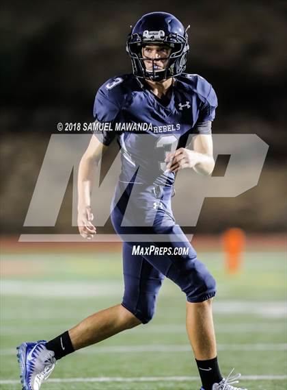 Thumbnail 3 in Flintridge Prep vs  Milken photogallery.