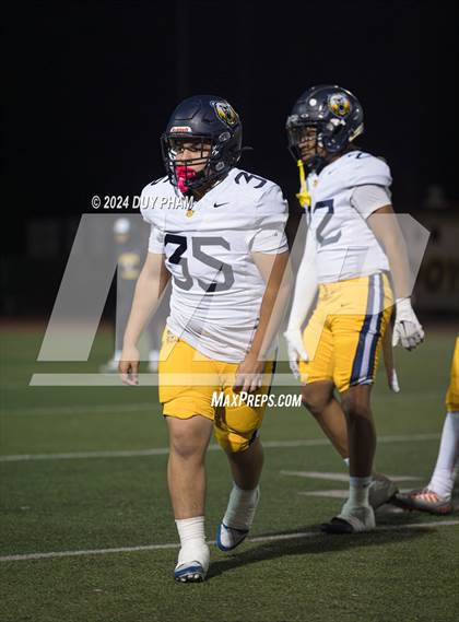 Thumbnail 3 in Rio Hondo Prep vs. Warren (CIF SS Division 7 Final) photogallery.