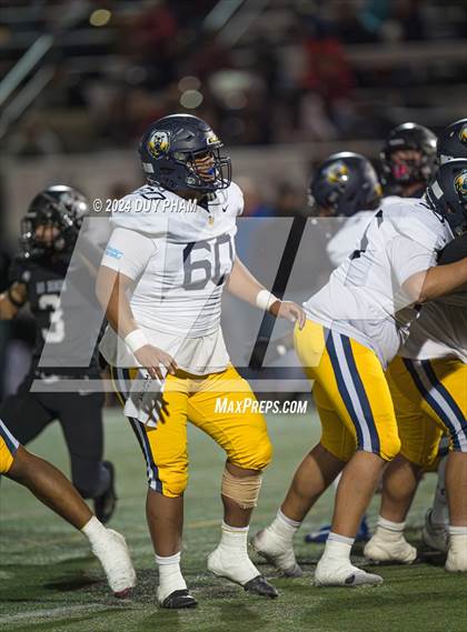 Thumbnail 3 in Rio Hondo Prep vs. Warren (CIF SS Division 7 Final) photogallery.