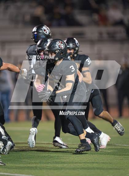 Thumbnail 1 in Rio Hondo Prep vs. Warren (CIF SS Division 7 Final) photogallery.