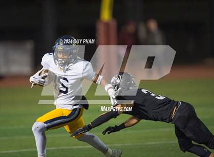 Thumbnail 1 in Rio Hondo Prep vs. Warren (CIF SS Division 7 Final) photogallery.