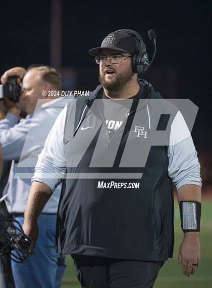 Thumbnail 2 in Rio Hondo Prep vs. Warren (CIF SS Division 7 Final) photogallery.