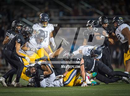 Thumbnail 2 in Rio Hondo Prep vs. Warren (CIF SS Division 7 Final) photogallery.