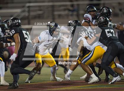 Thumbnail 2 in Rio Hondo Prep vs. Warren (CIF SS Division 7 Final) photogallery.