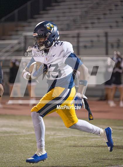 Thumbnail 2 in Rio Hondo Prep vs. Warren (CIF SS Division 7 Final) photogallery.