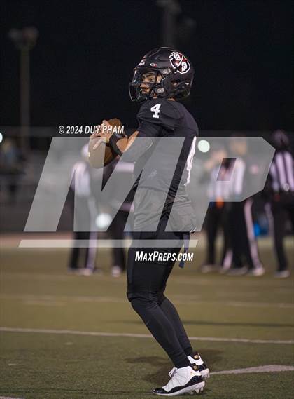Thumbnail 3 in Rio Hondo Prep vs. Warren (CIF SS Division 7 Final) photogallery.