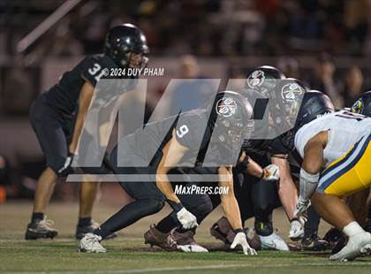 Thumbnail 2 in Rio Hondo Prep vs. Warren (CIF SS Division 7 Final) photogallery.