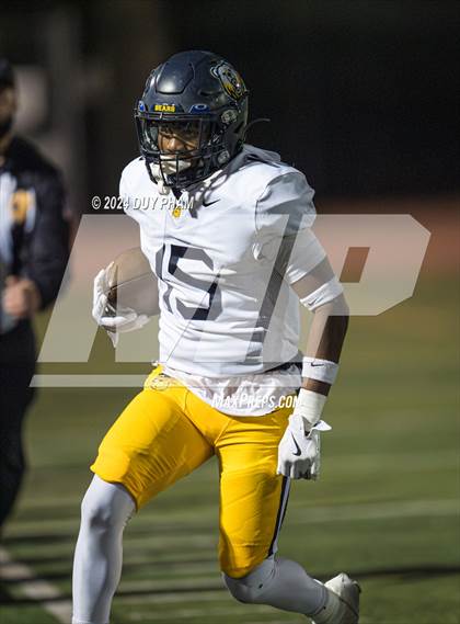 Thumbnail 3 in Rio Hondo Prep vs. Warren (CIF SS Division 7 Final) photogallery.