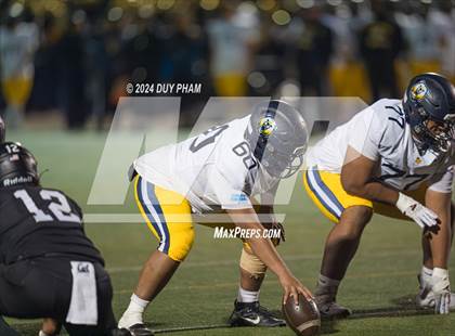 Thumbnail 3 in Rio Hondo Prep vs. Warren (CIF SS Division 7 Final) photogallery.