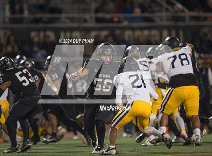 Thumbnail 2 in Rio Hondo Prep vs. Warren (CIF SS Division 7 Final) photogallery.