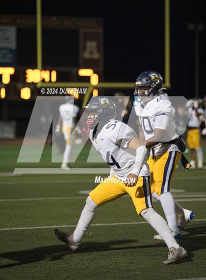 Thumbnail 2 in Rio Hondo Prep vs. Warren (CIF SS Division 7 Final) photogallery.