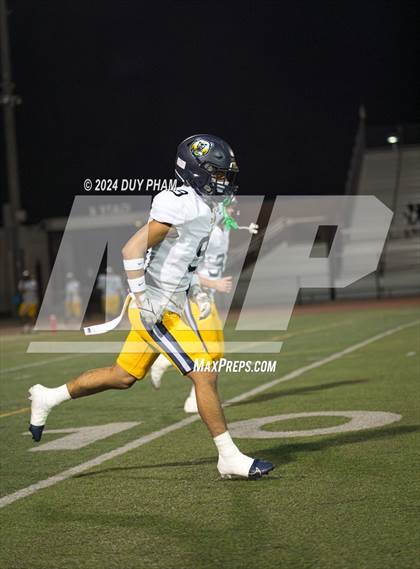 Thumbnail 1 in Rio Hondo Prep vs. Warren (CIF SS Division 7 Final) photogallery.