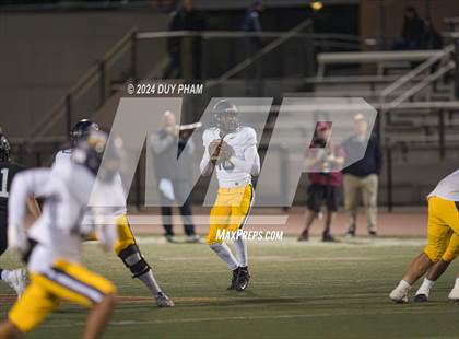 Thumbnail 2 in Rio Hondo Prep vs. Warren (CIF SS Division 7 Final) photogallery.