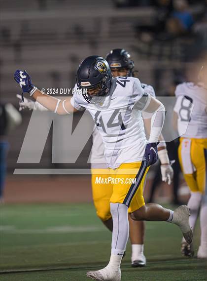 Thumbnail 1 in Rio Hondo Prep vs. Warren (CIF SS Division 7 Final) photogallery.