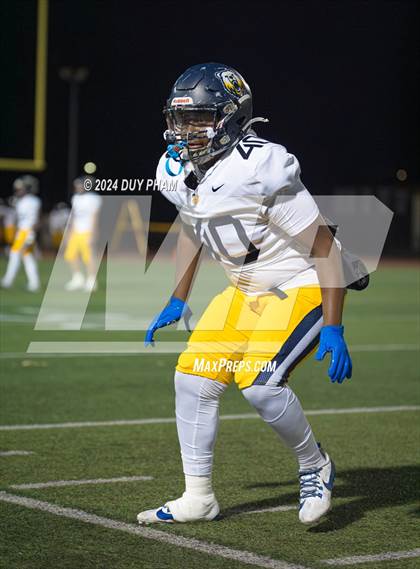 Thumbnail 1 in Rio Hondo Prep vs. Warren (CIF SS Division 7 Final) photogallery.