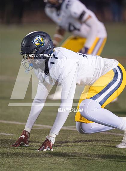 Thumbnail 2 in Rio Hondo Prep vs. Warren (CIF SS Division 7 Final) photogallery.